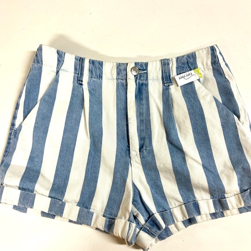 Forever 21 denim shorts